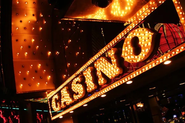 login royaltoto mobile app showing live roulette table selection and betting interface